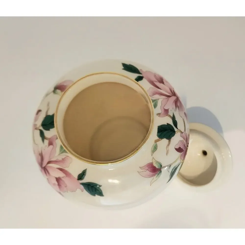 Lenox Barrington Collection Ginger Jar Floral Porcelain Urn Vase w/Lid Gold Trim
